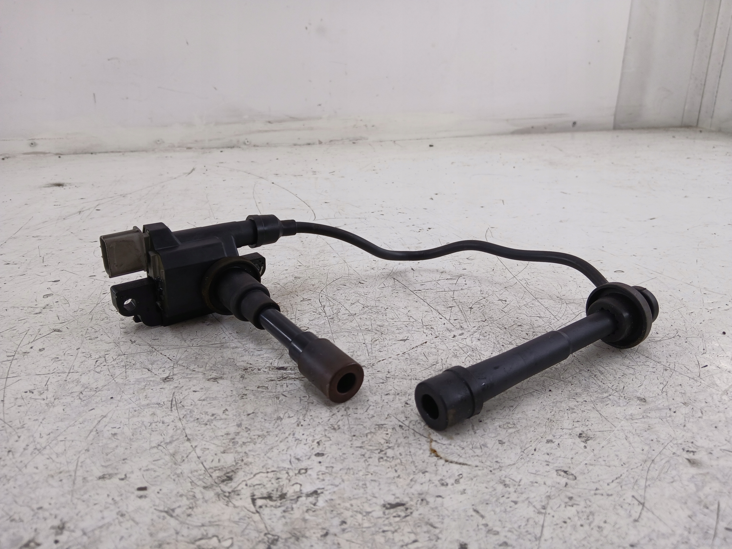 SUZUKI SWIFT III 1.3 coil ignition 099700-0370