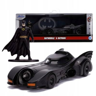 

Jada Auto z figurką Batman Batmobile 1:32