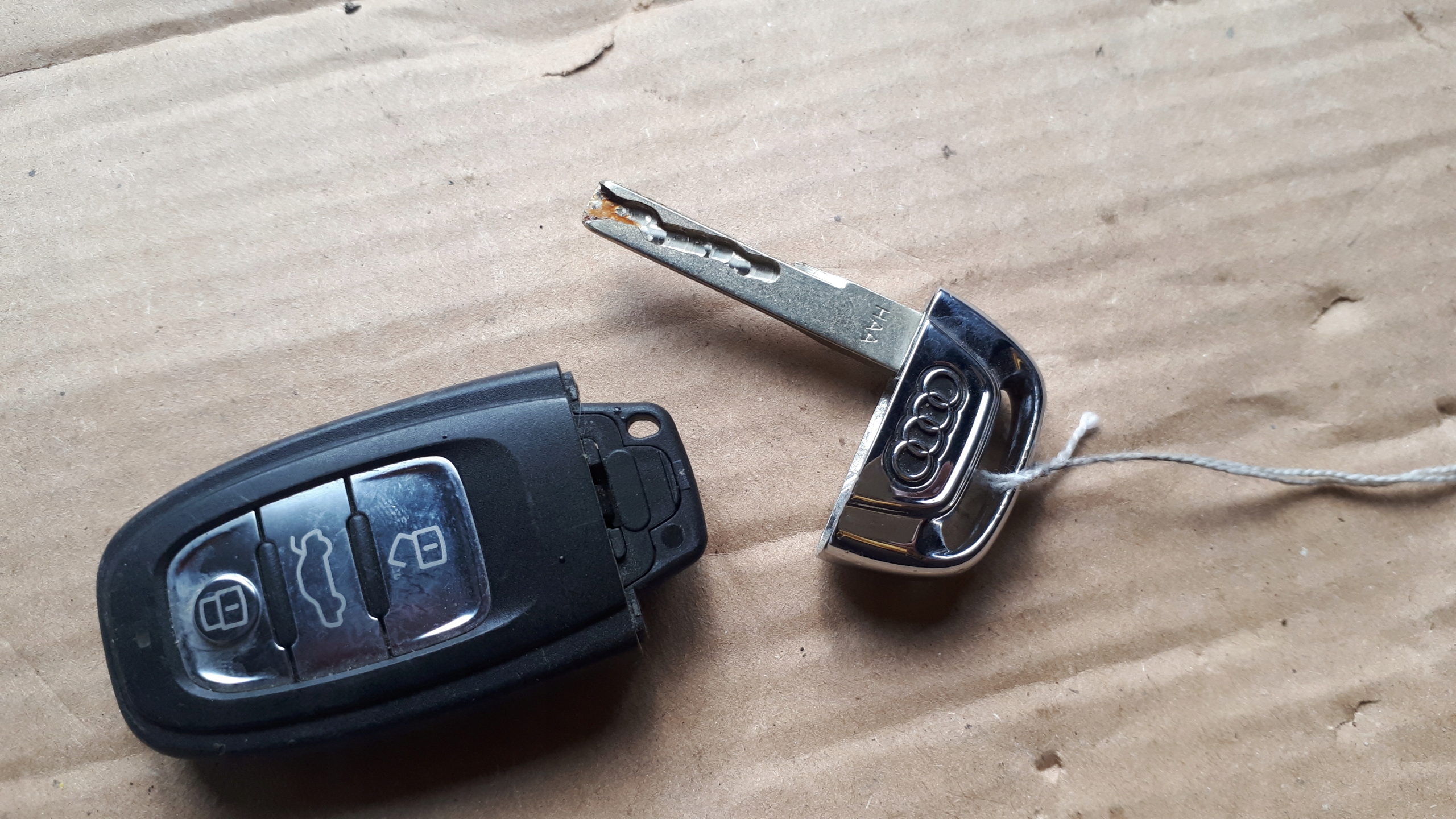 A4 B8 LIFT key PILOT 8K0959754H A5 Q5