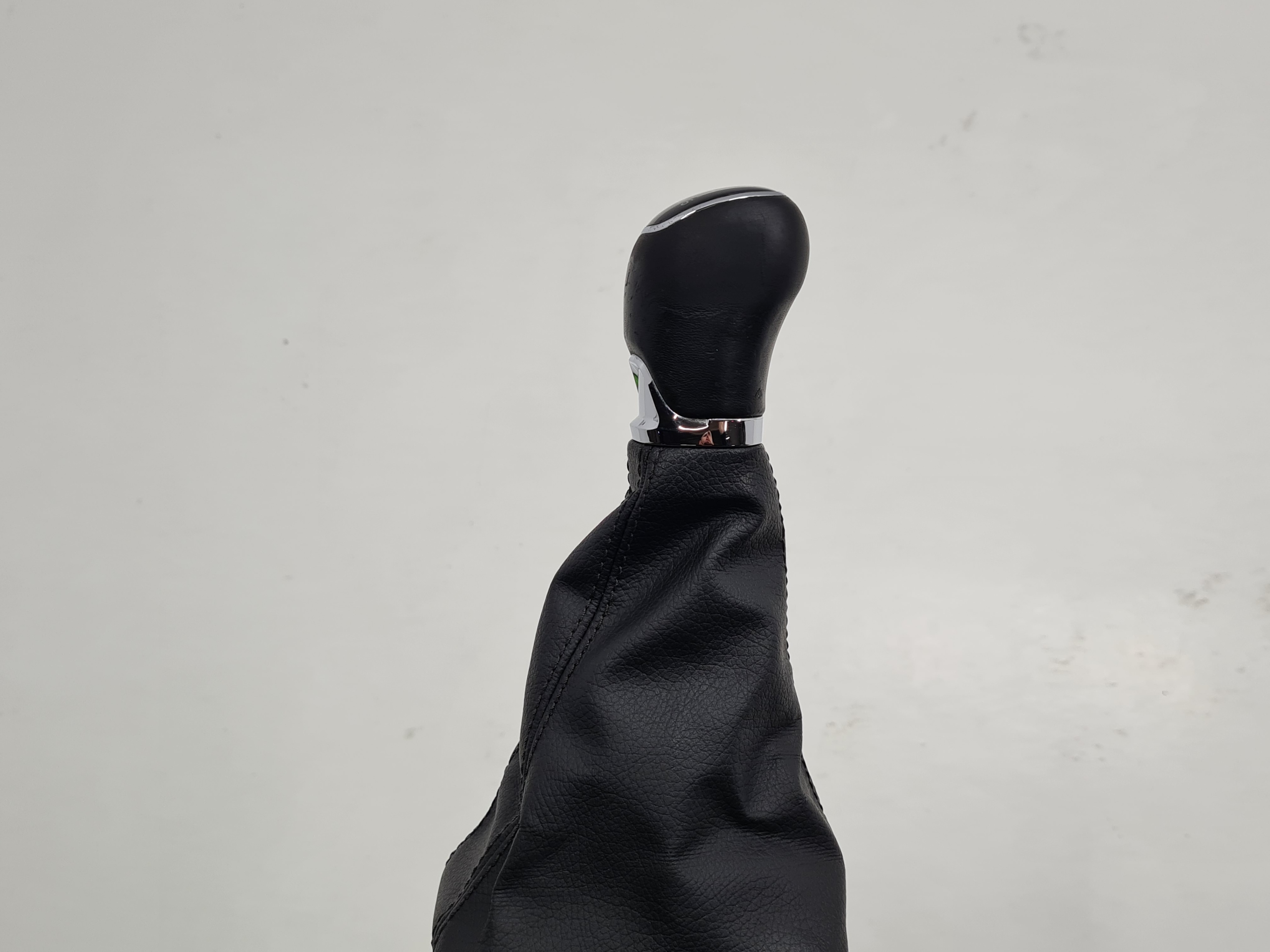 SKODA OCTAVIA III РУЧКА ПЕРЕМИКАННЯ ПЕРЕДАЧ СИЛЬФОН 6B