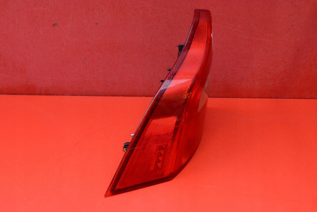 light left rear part rear VOLVO S80 2 II sedan 06-09
