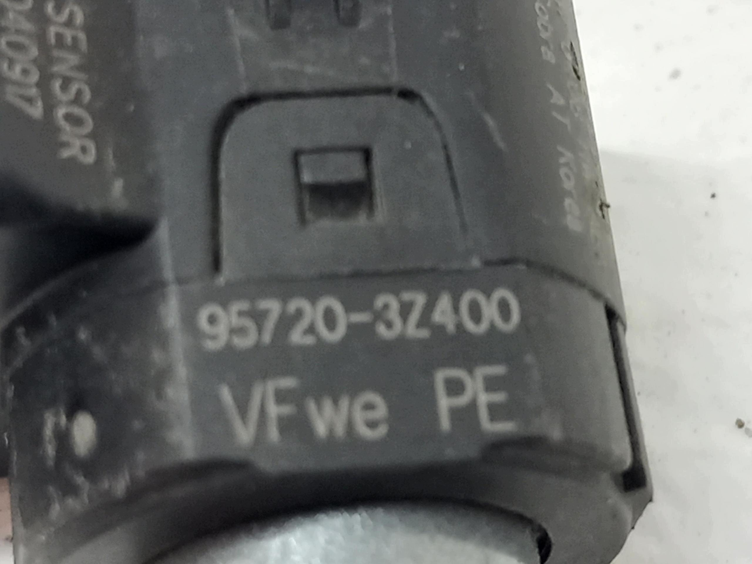 sensor parken PDC HYUNDAI i40 KIA OE 95720-3Z400
