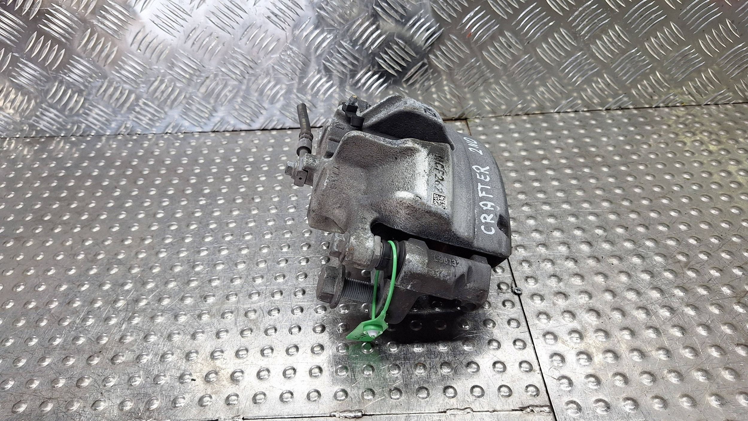 caliper brake left front VW CRAFTER II MAN TGE