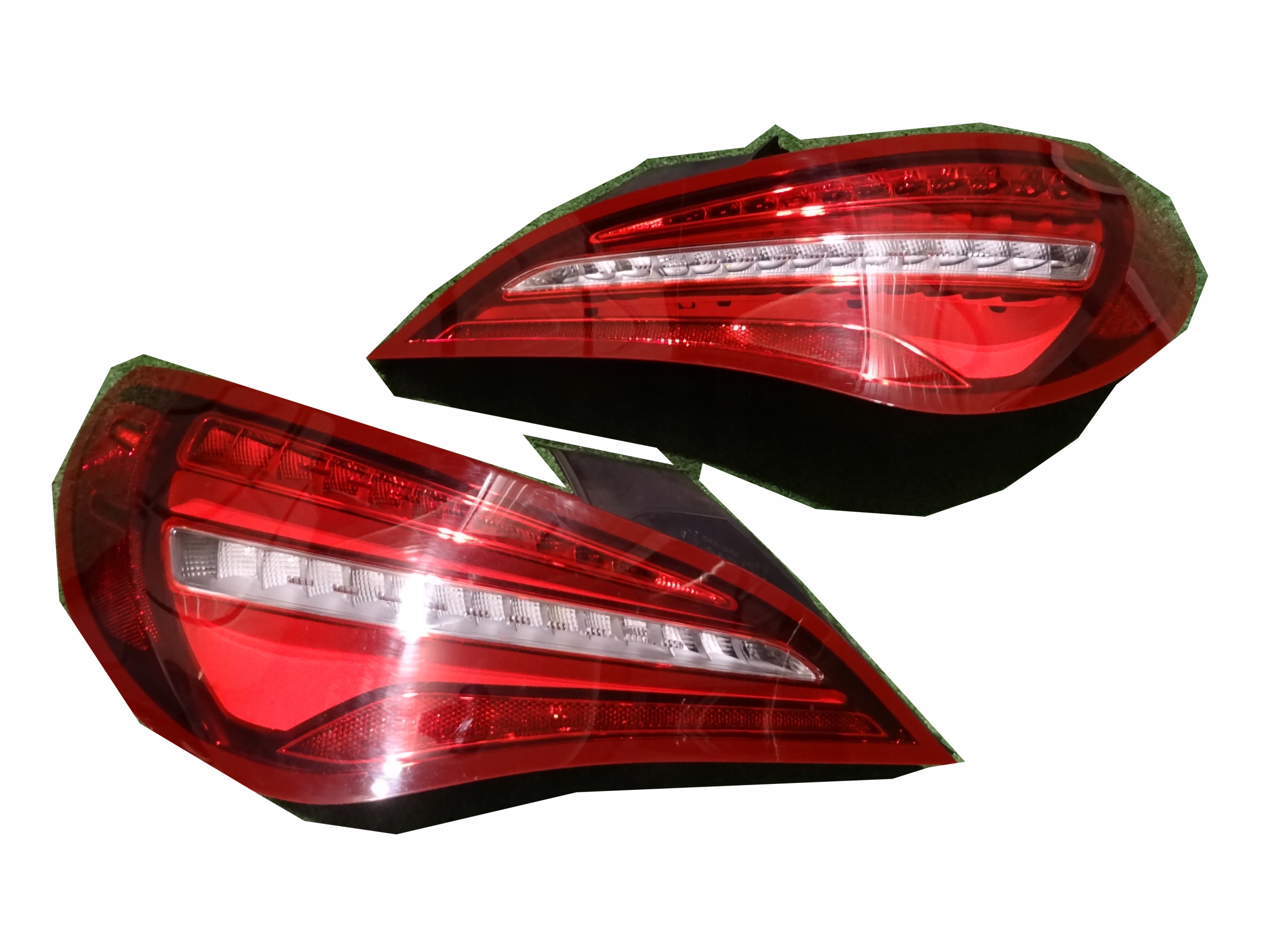 MERCEDES CLA 117 W117 LIFT LAMPA TYLNA LEWA Prawa