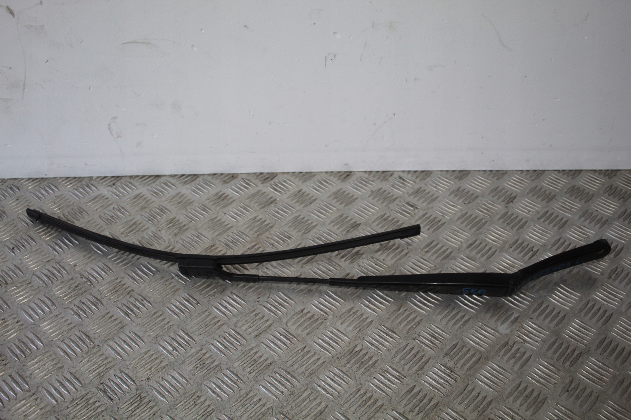 wiper arm left VW GOLF VI 6 1K9 KOMBI
