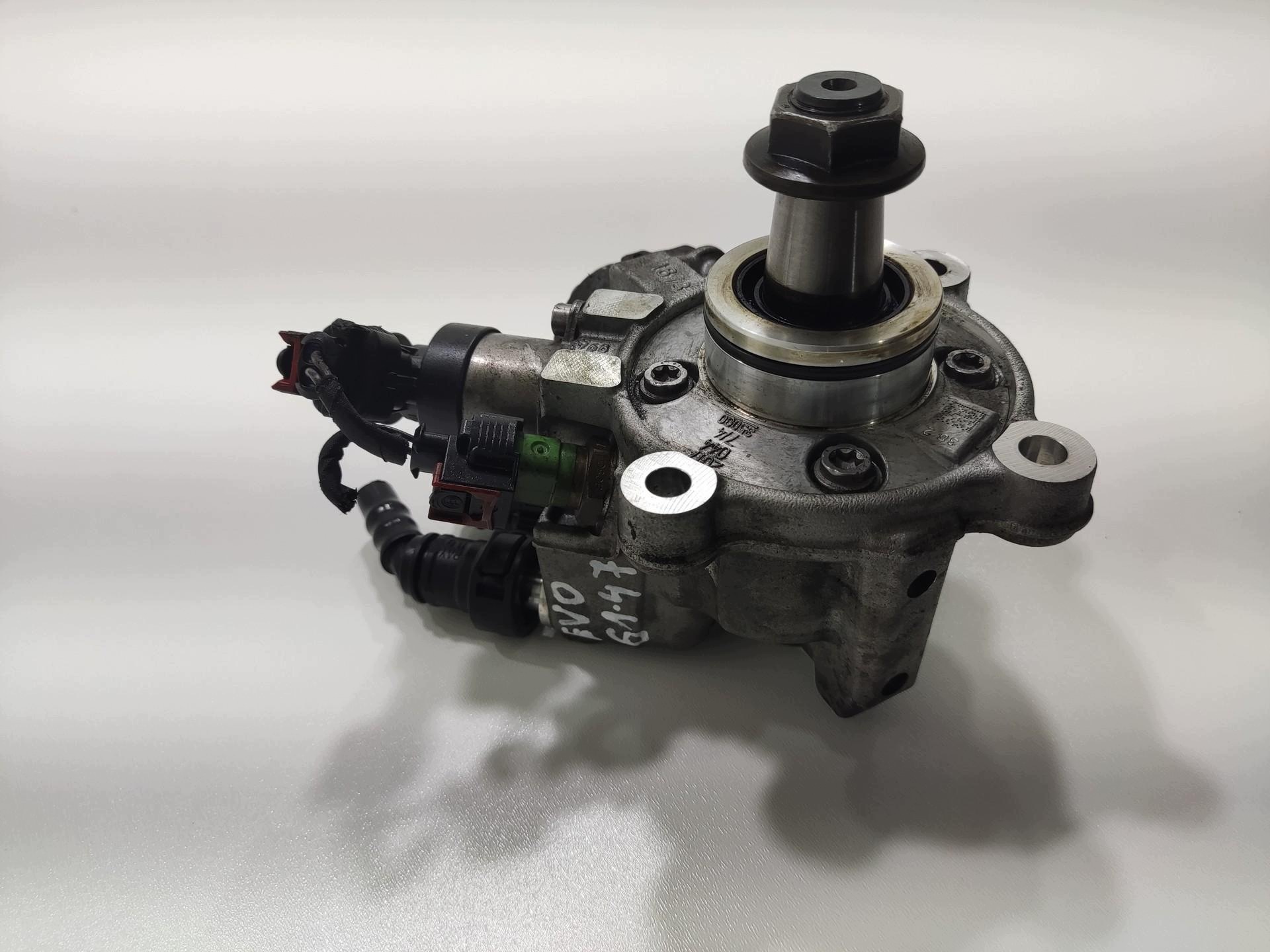 Einspritzpumpe RANGE ROVER EVOQUE und L538 LIFT 2.0D 2015-2018 G4D3-9B395-AA