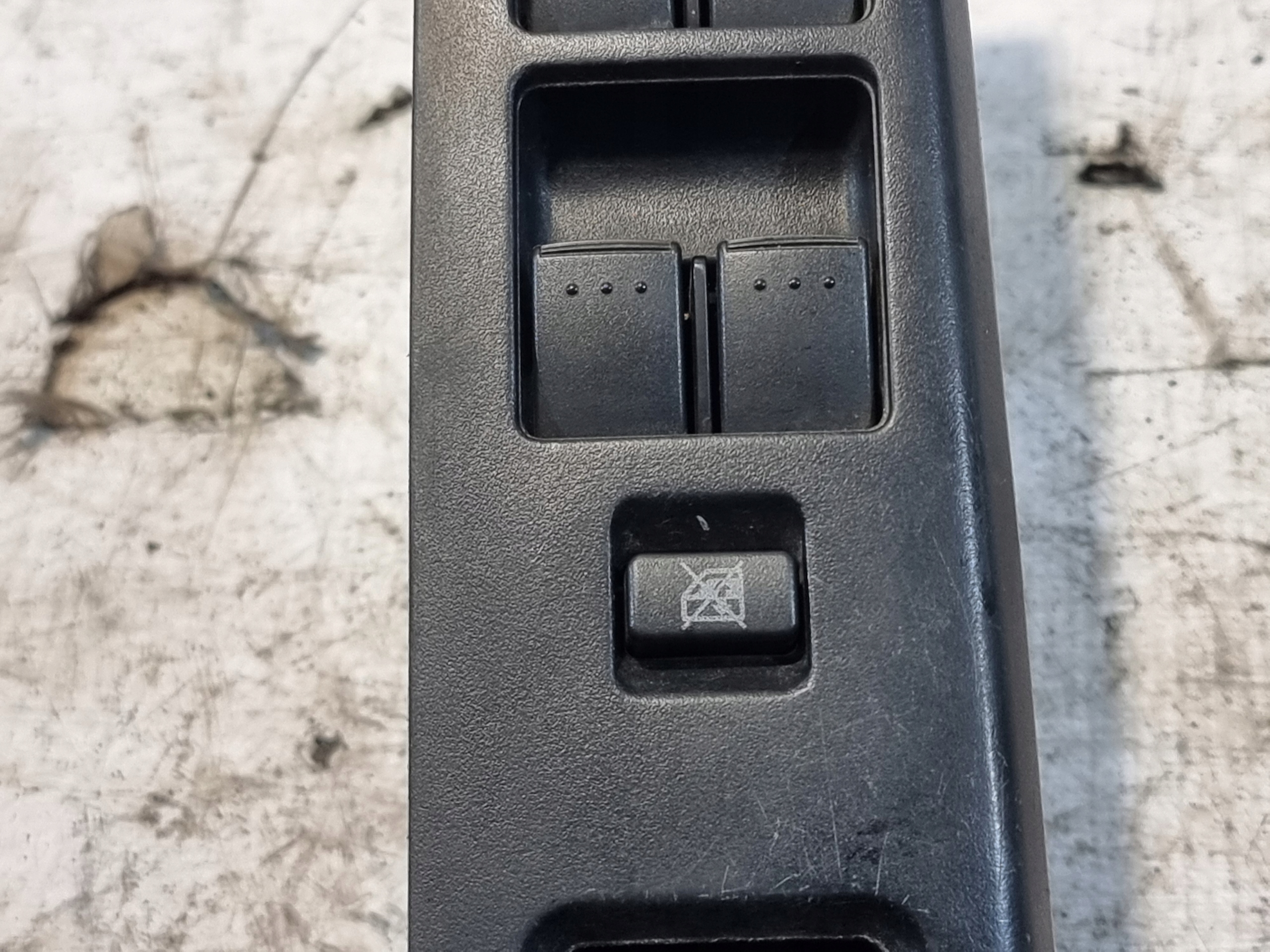 switch PANEL of the window left front MAZDA 5 and CR 05r