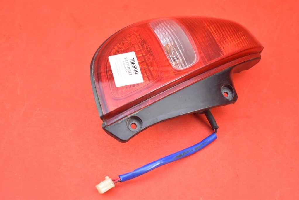 light rear right DAIHATSU SIRION 220-51673