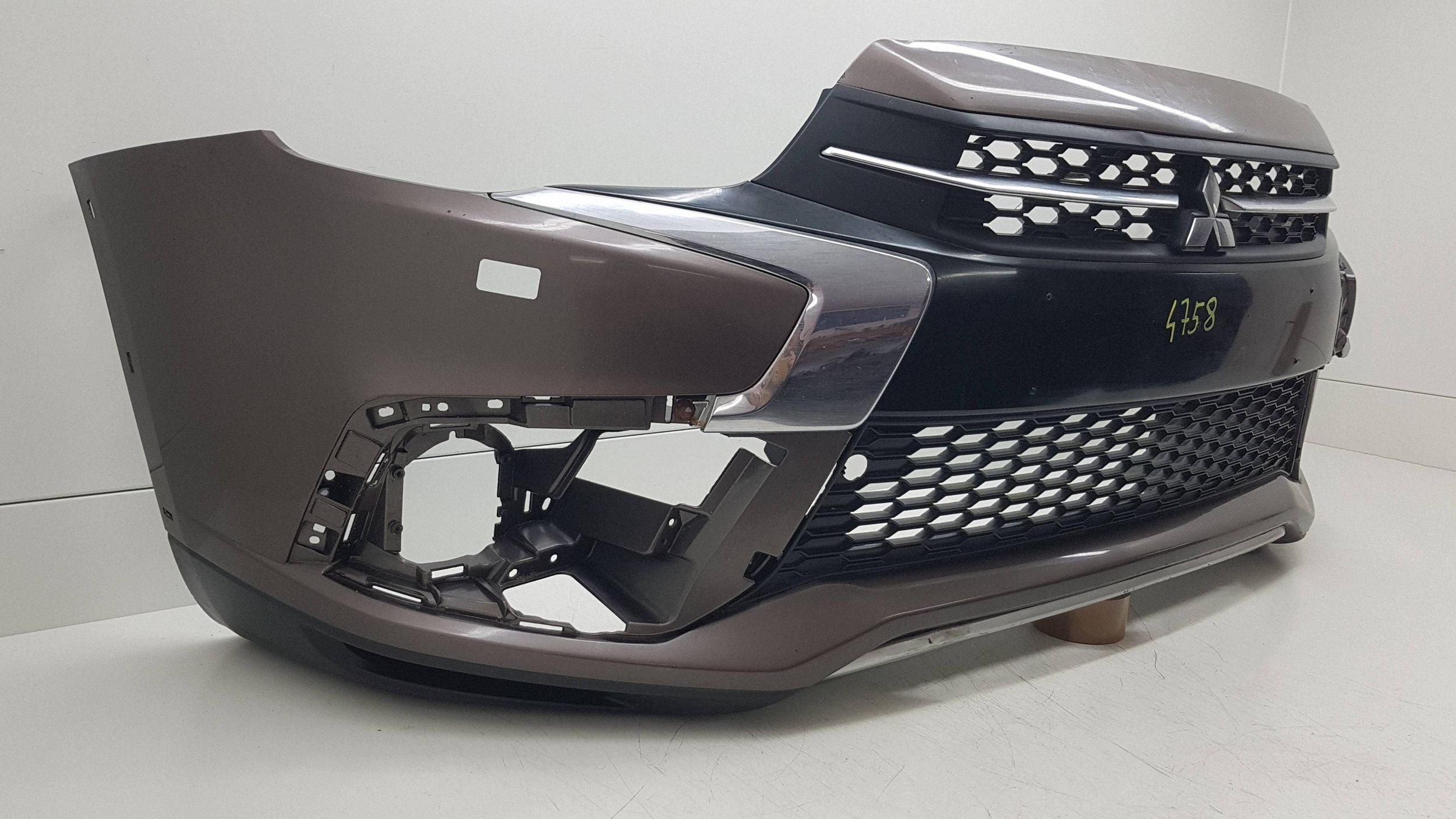MITSUBISHI ASX LIFT 2016 - bumper front 640J025ZZ