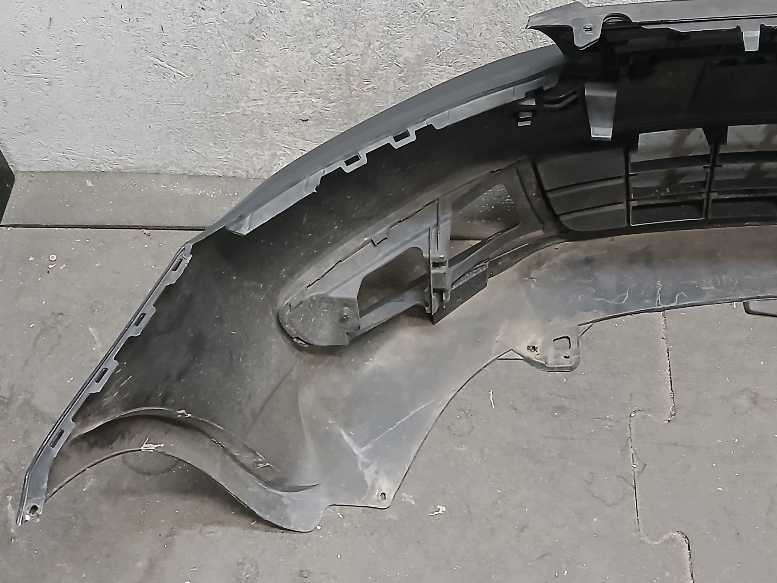 stoßstange vorne VW CADDY 2K0 10-15