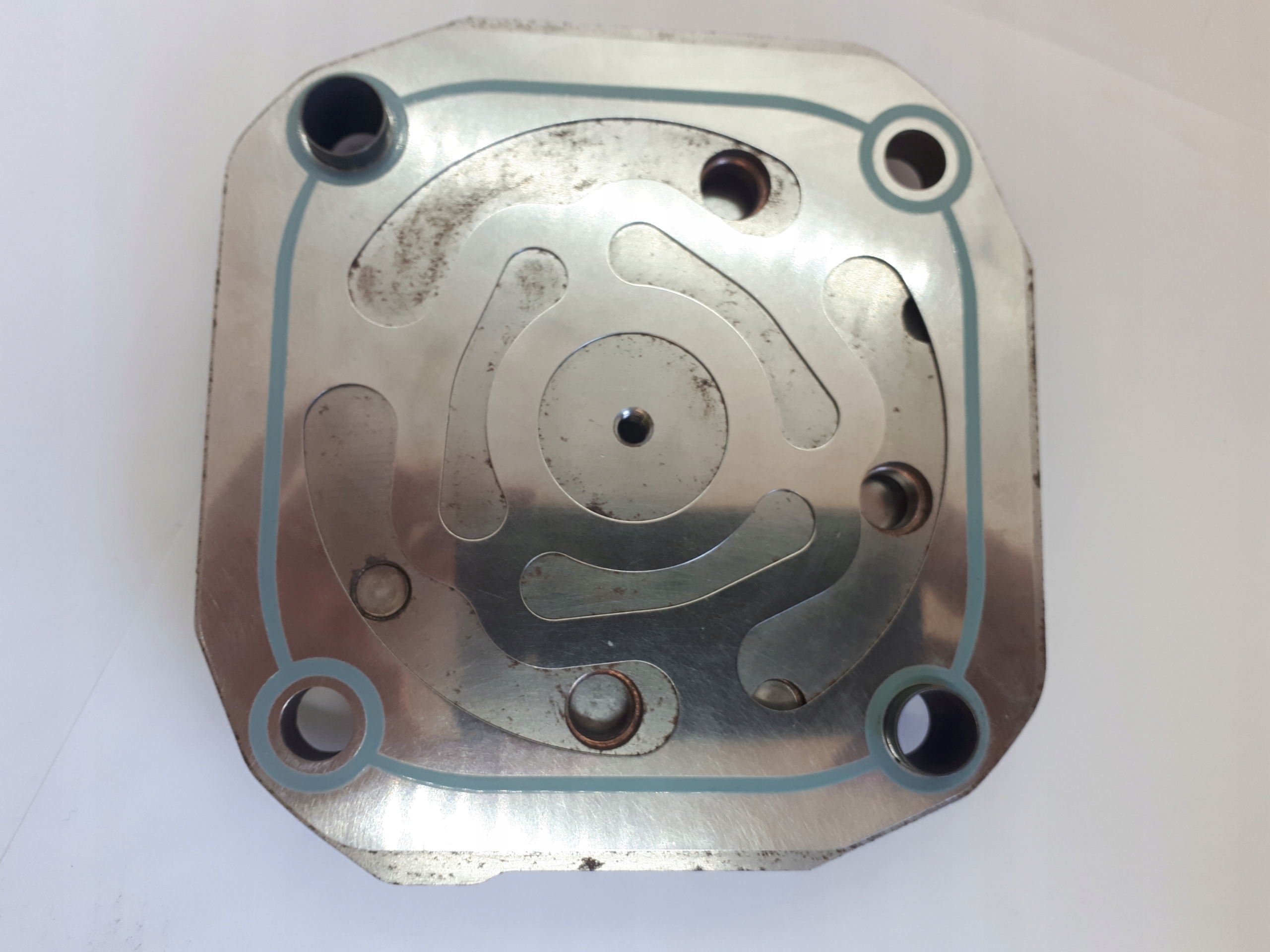 21069 - ПЛАСТИНЧАТЫЙ КЛАПАН КОМПРЕССОРНАЯ ПЛАСТИНА MERCEDES ACTROS