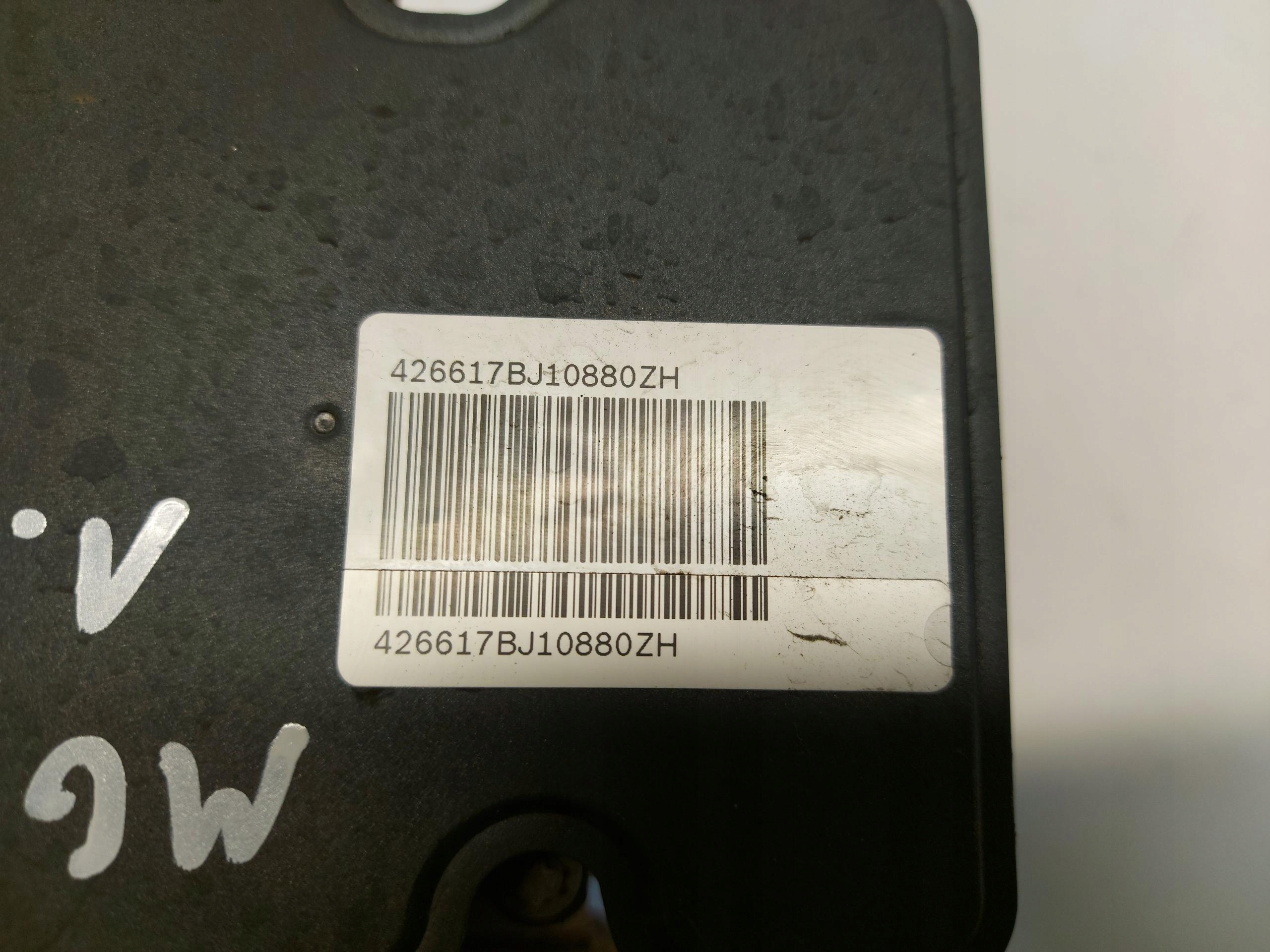 MG ZS 1.5B pump control unit ABS 10486617