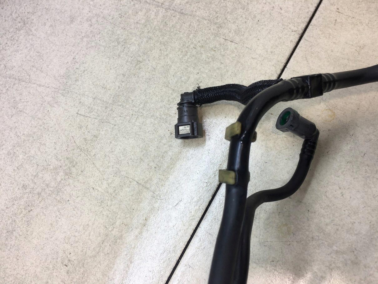 fuel line CITROEN C4 und 1.6 HDI
