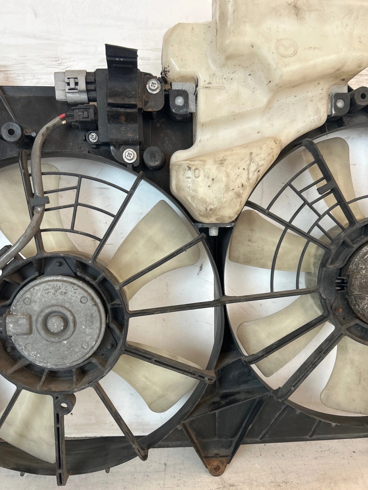 obal ventylátora ventilátor Mazda CX-5 a KE 6 GJ 2.2
