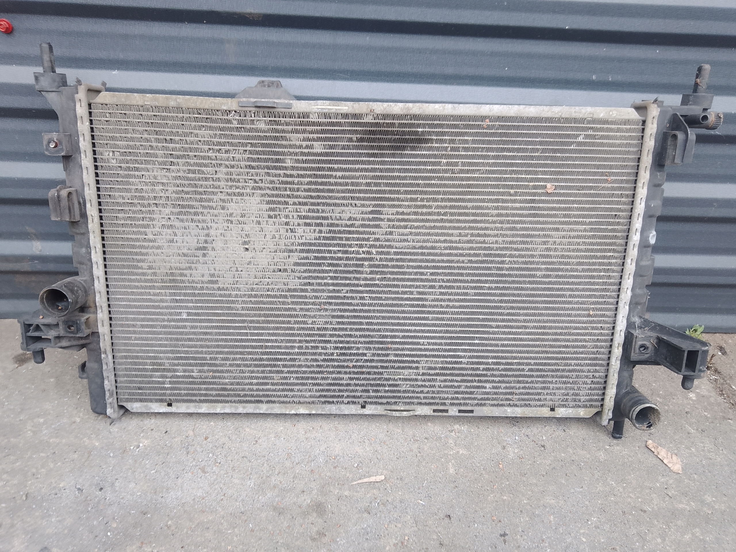 water cooler OPEL CORSA C 1,3 CDTI 13100380