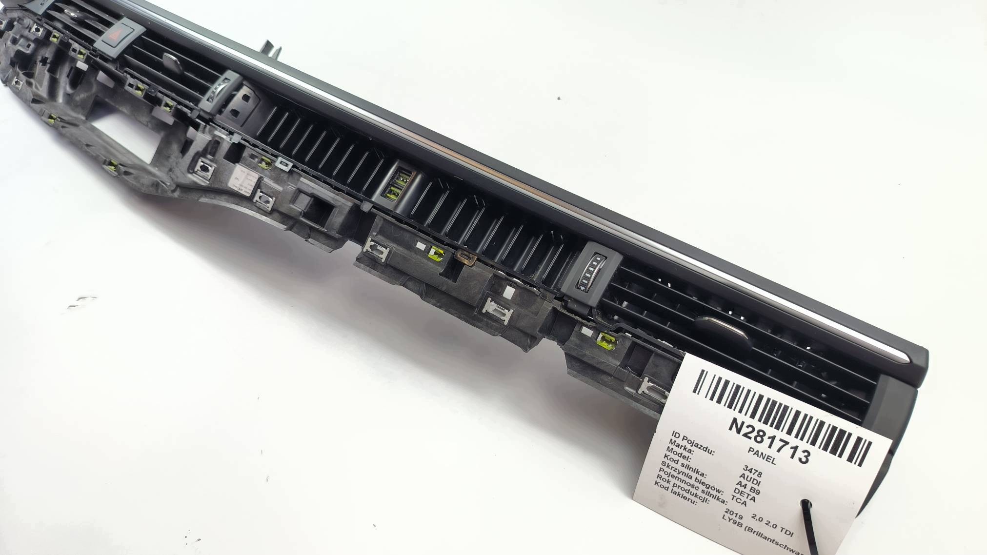 PANEL 8W1820902 AUDI A4 B9