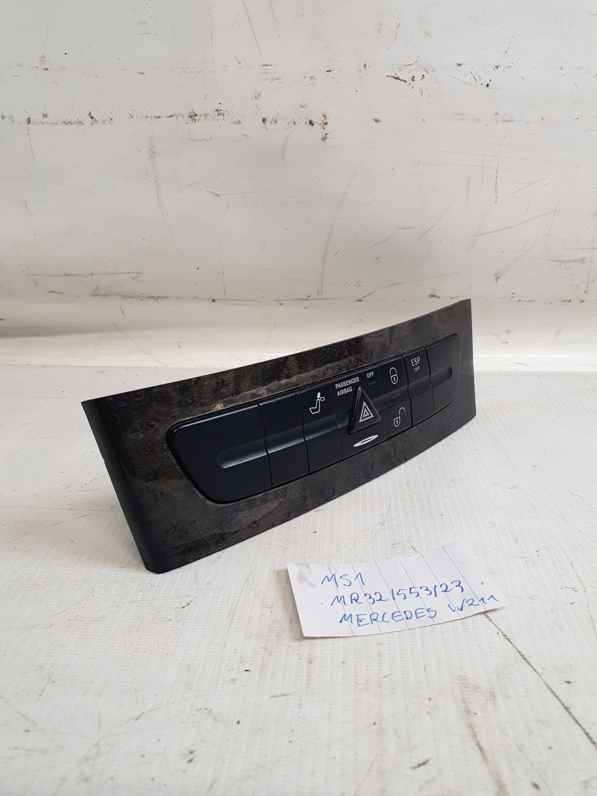 control panel ESP of warning lights MERCEDES W211 03r.