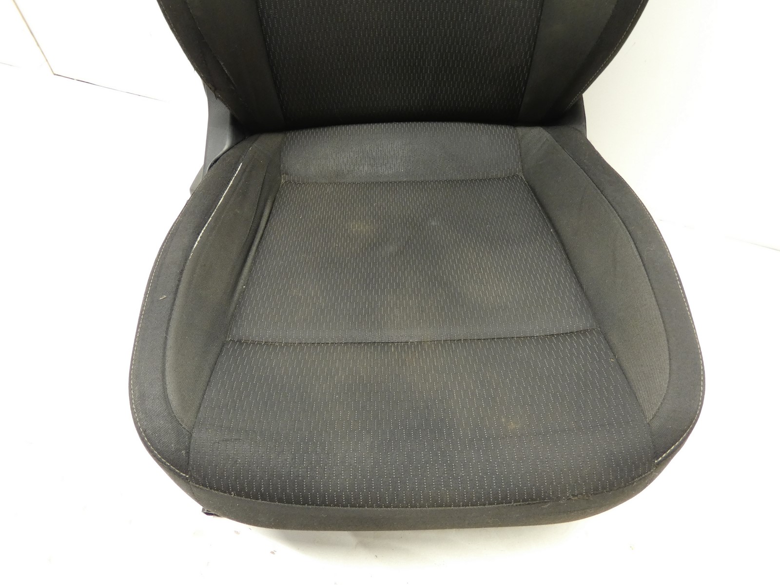seat of the passenger right front front SKODA RAPID 5J