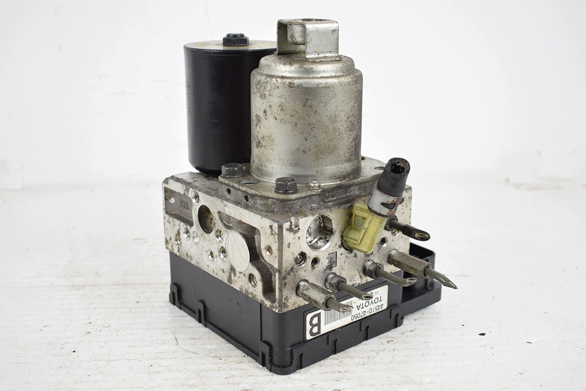 Pompa ABS * TOYOTA PRIUS II 44510-47050