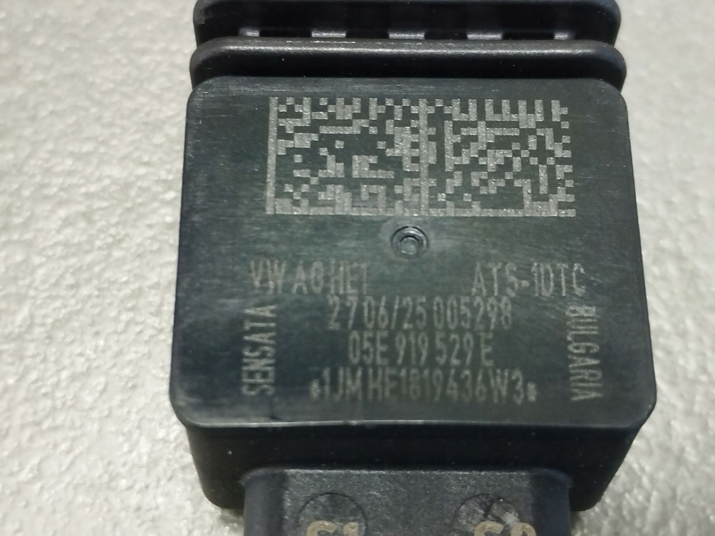 Volkswagen Touran III 2025 Sensor TEMPERATURY Gase 05E919529E