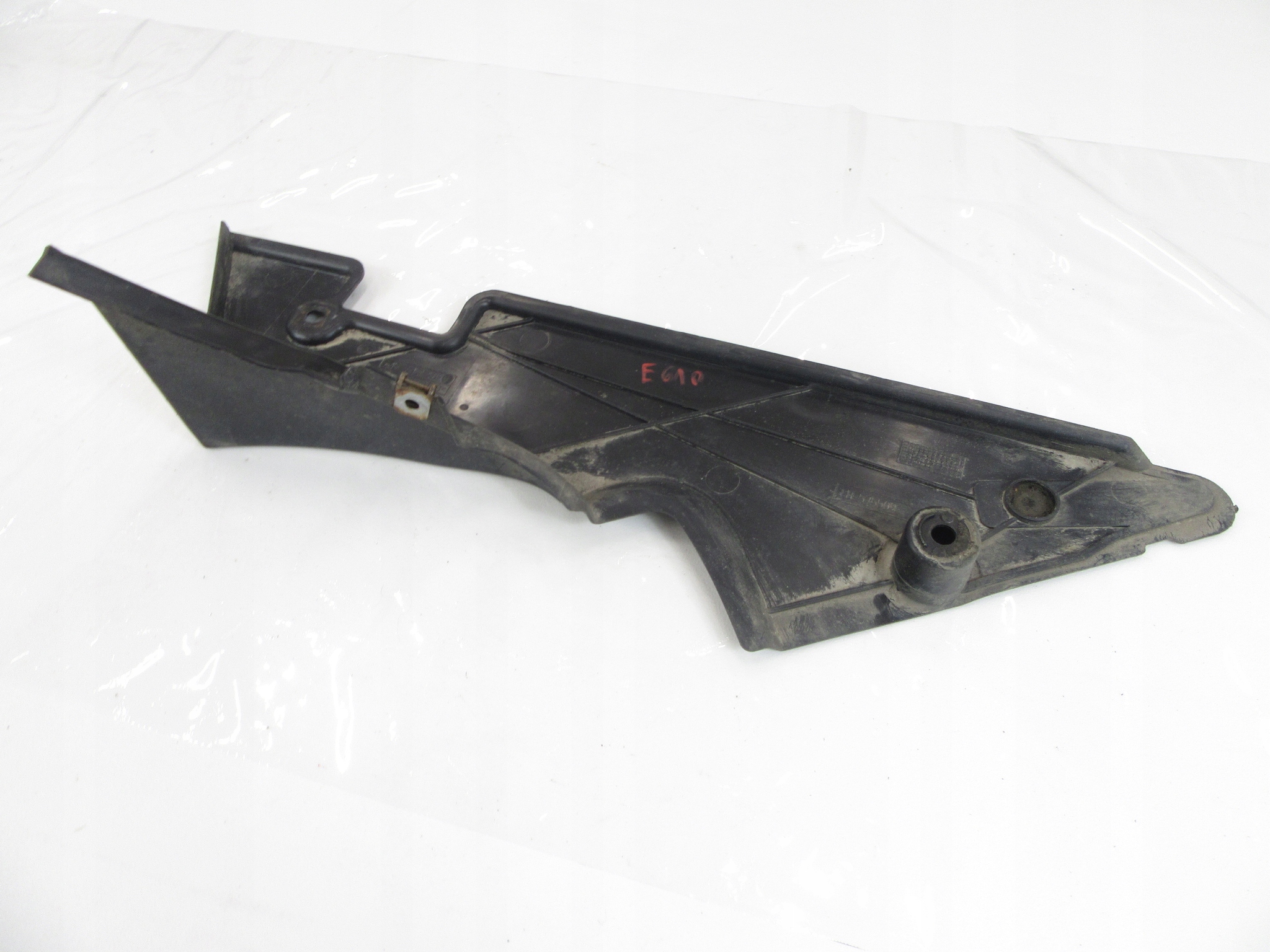 cover tanks chassis right BMW e60 e61