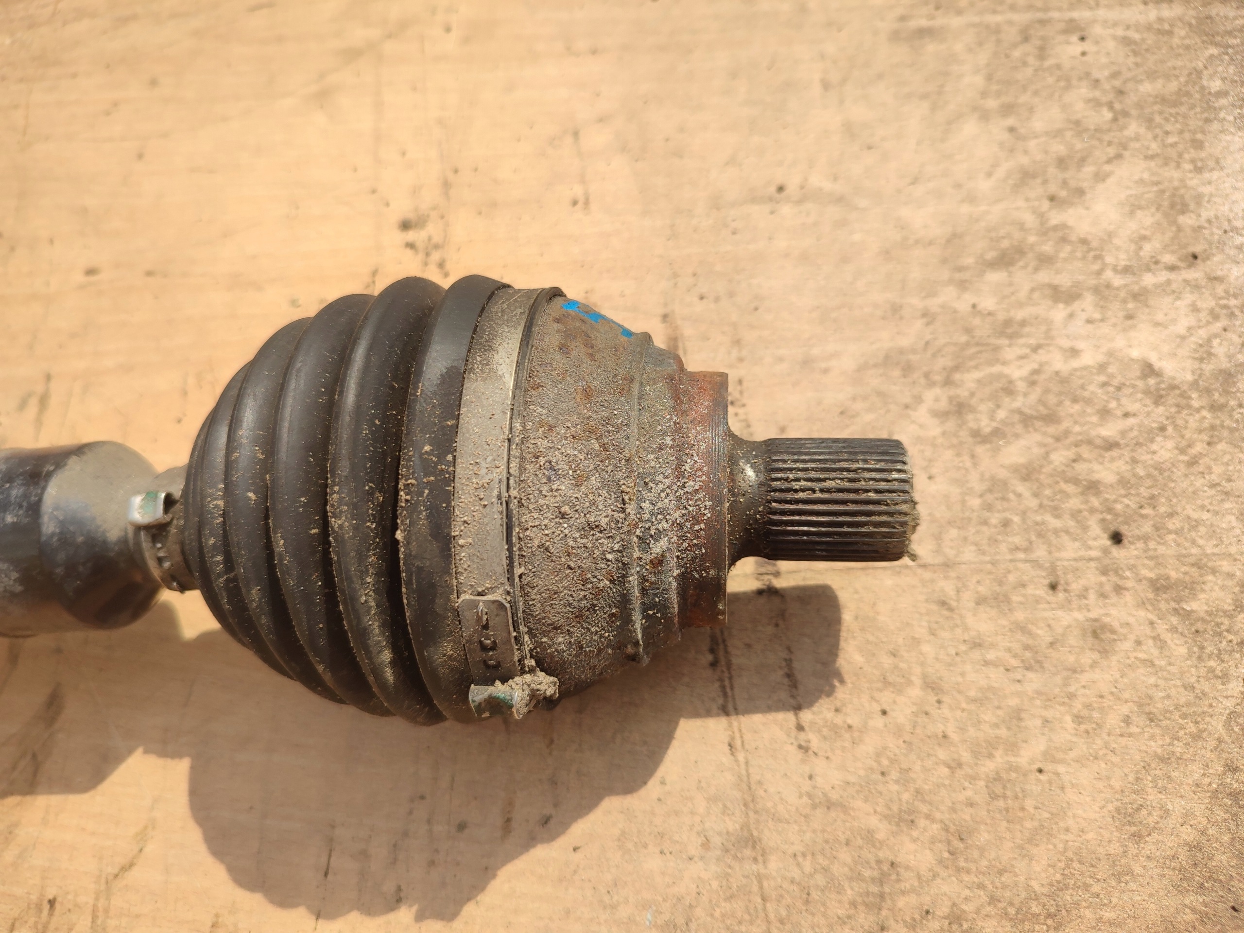 semi-axis right front front right AUDI A3 8P 1.8 160KM 1K0407272QS