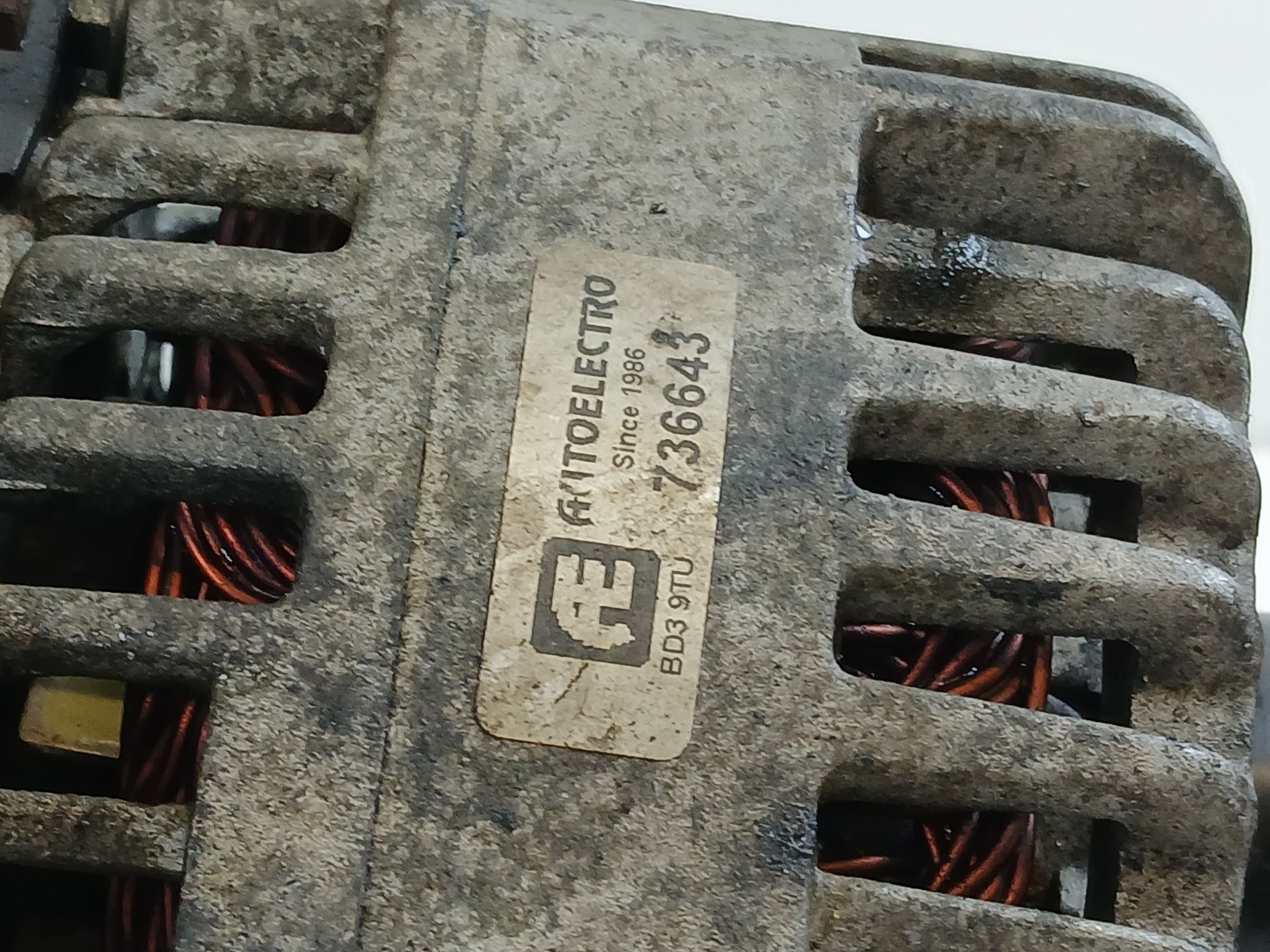 FORD FOCUS MK1 1.8 TDCI alternator