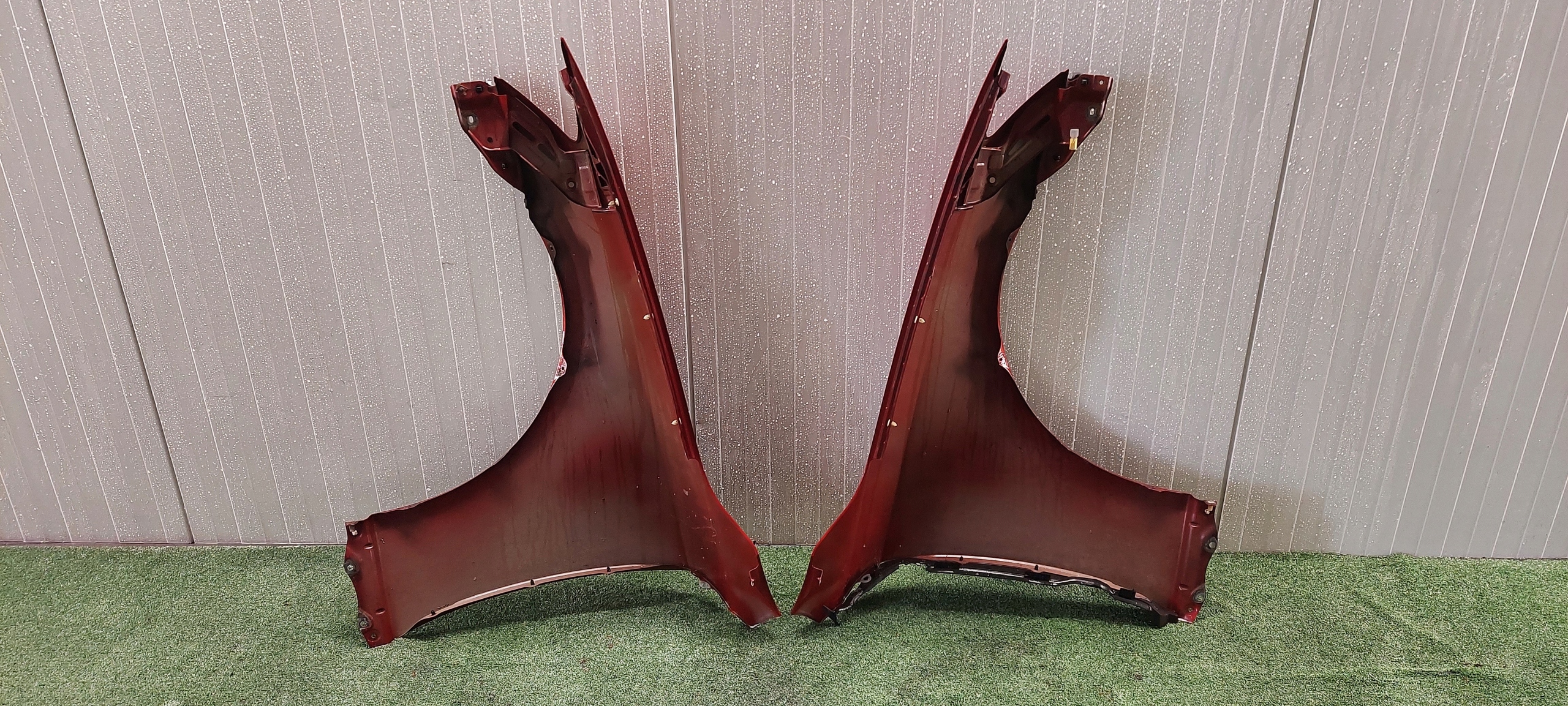 parafango sinistra LEXUS IS220 IS250 IS350 05-13 LAK:3R1