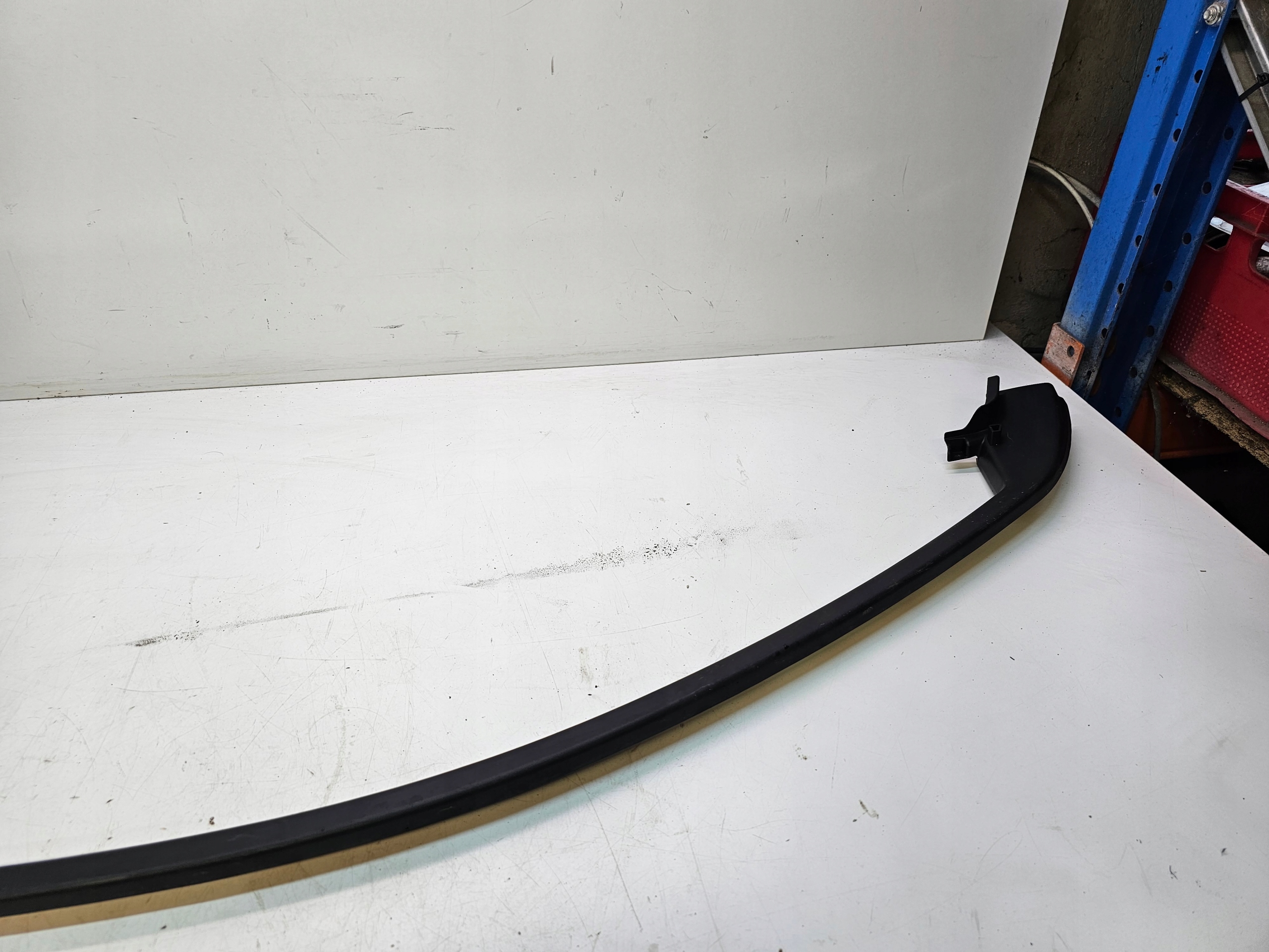 frame cover door left front AUDI A3 8V 8V3867610
