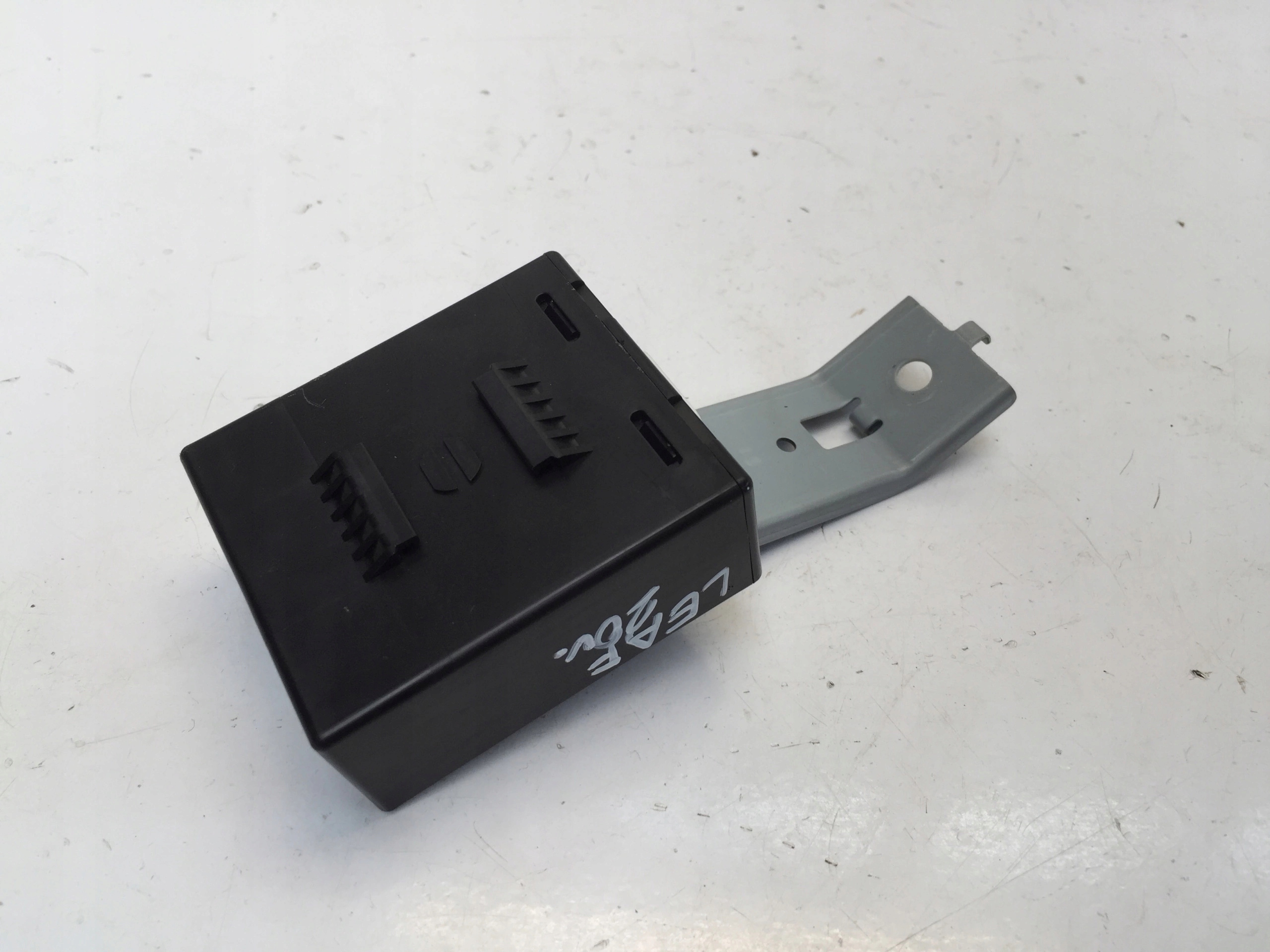 NISSAN LEAF II 2020 МОДУЛЬ ТИСКУ В ШИНАХ TWD1G791