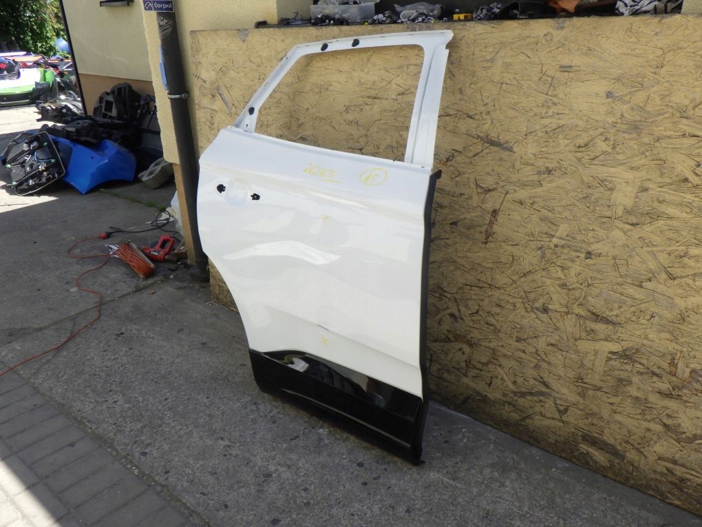 OPEL GRANDLAND X 17- door right rear.