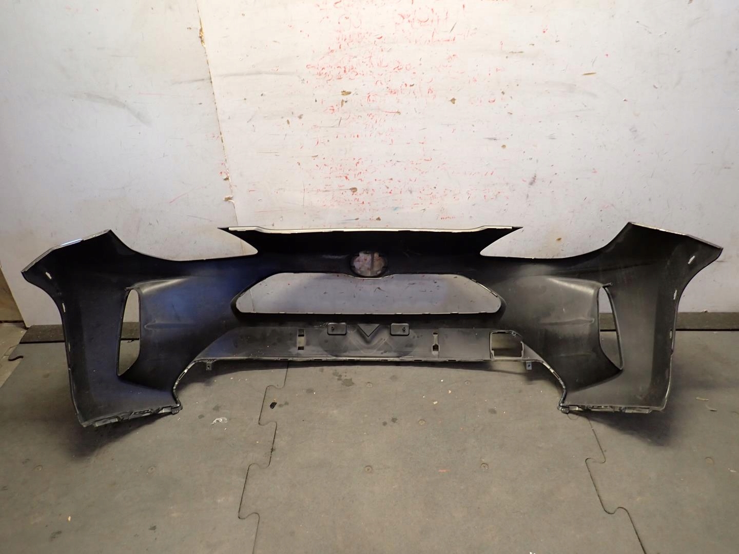 bumper front front TOYOTA YARIS CROSS 2020- 52119-0DC20