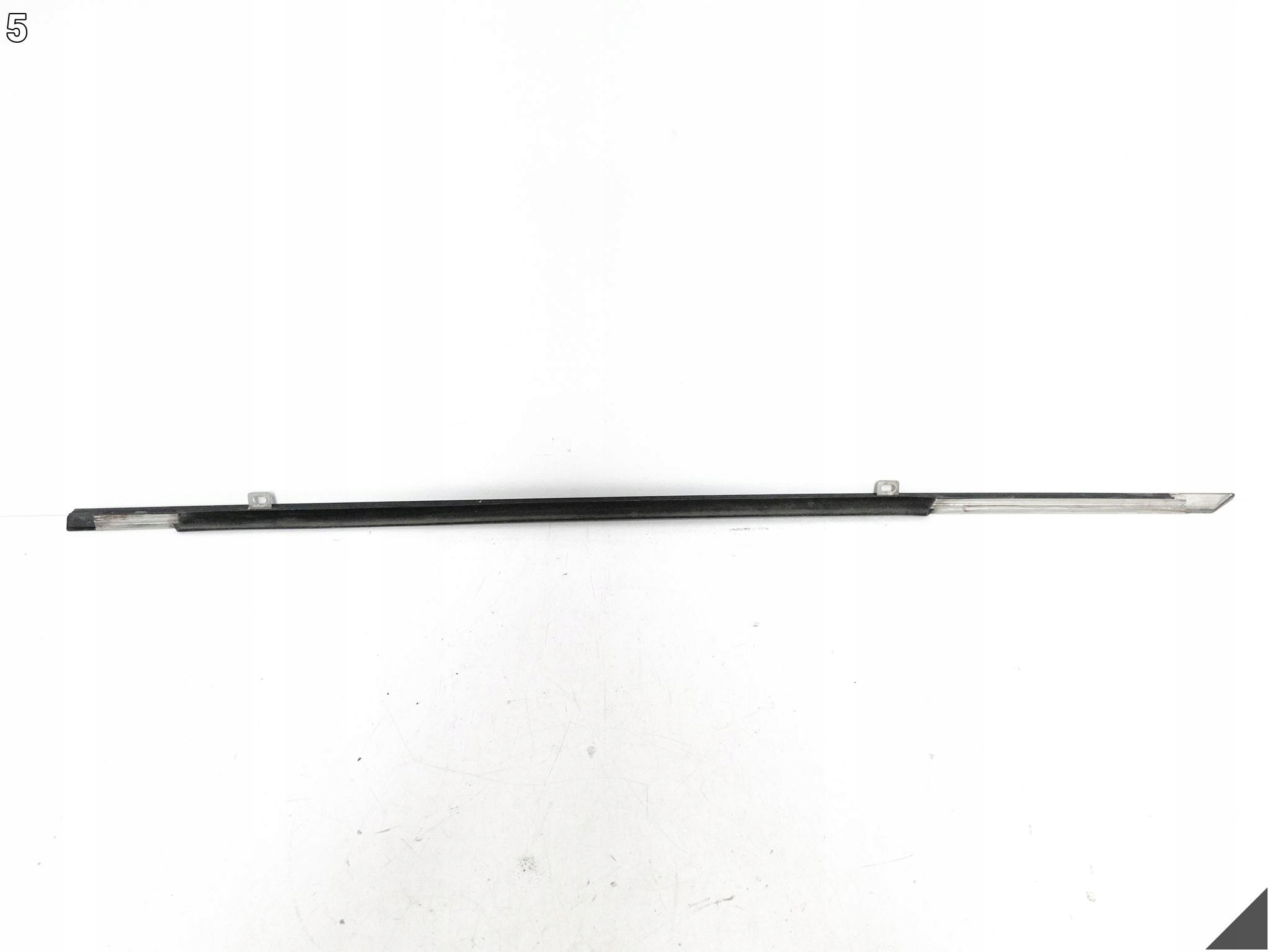 BENTLEY CONTINENTAL FLYING SPUR 3W5 06-12 moulding dust front right