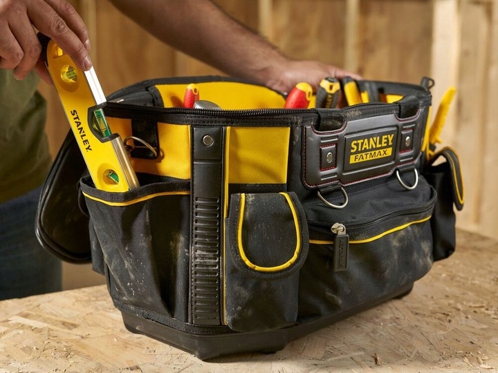 TORBA WALIZKA NARZĘDZIOWA ZAMKNIĘTA MONTERSKA FATMAX STANLEY Liczba kieszeni wewnątrz 18