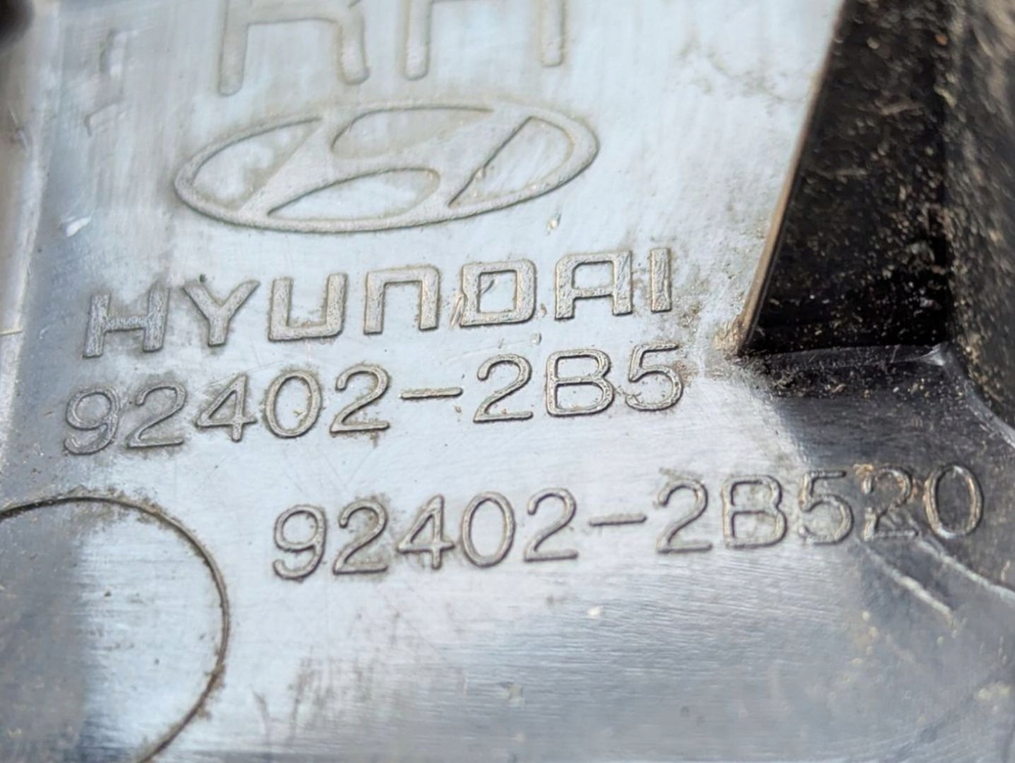 light rear right side Hyundai Santa Fe 2 facelift CM 2011 924022B5