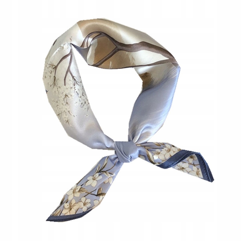 

Jedwabna apaszka kwiaty wzór jedwab 100%