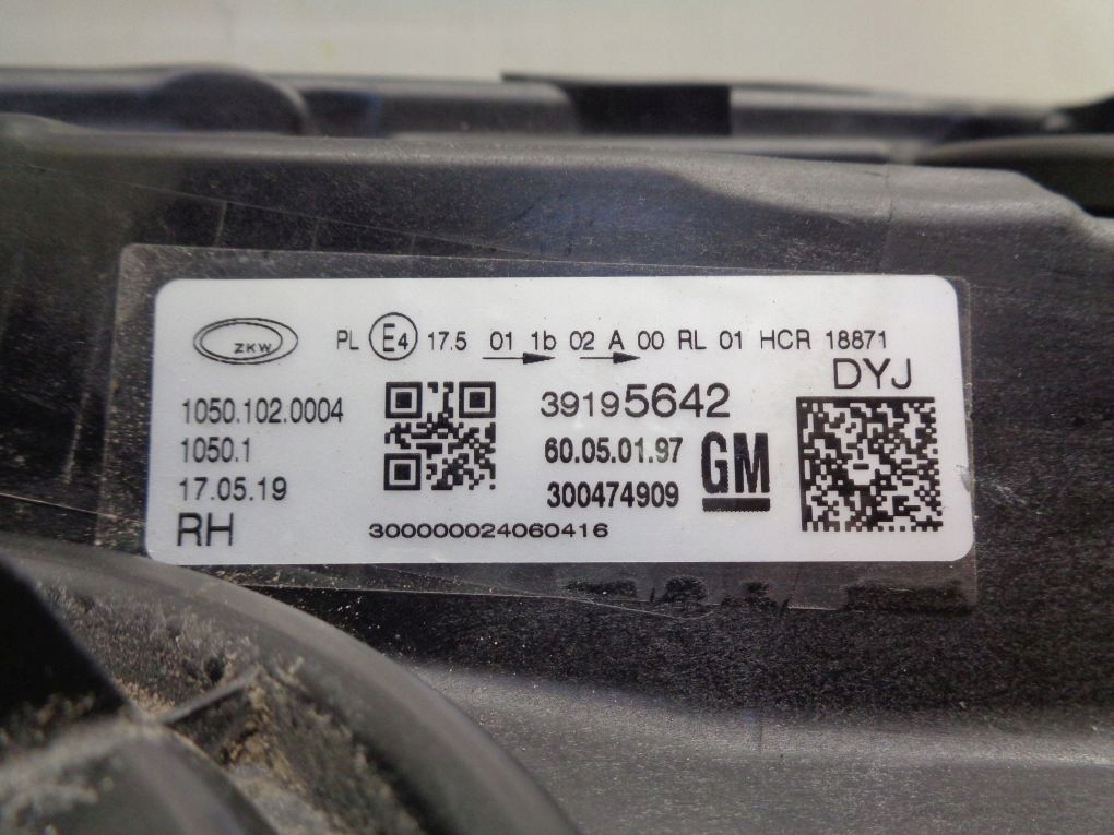 OPEL INSIGNIA 2 II B LED 17- light right front