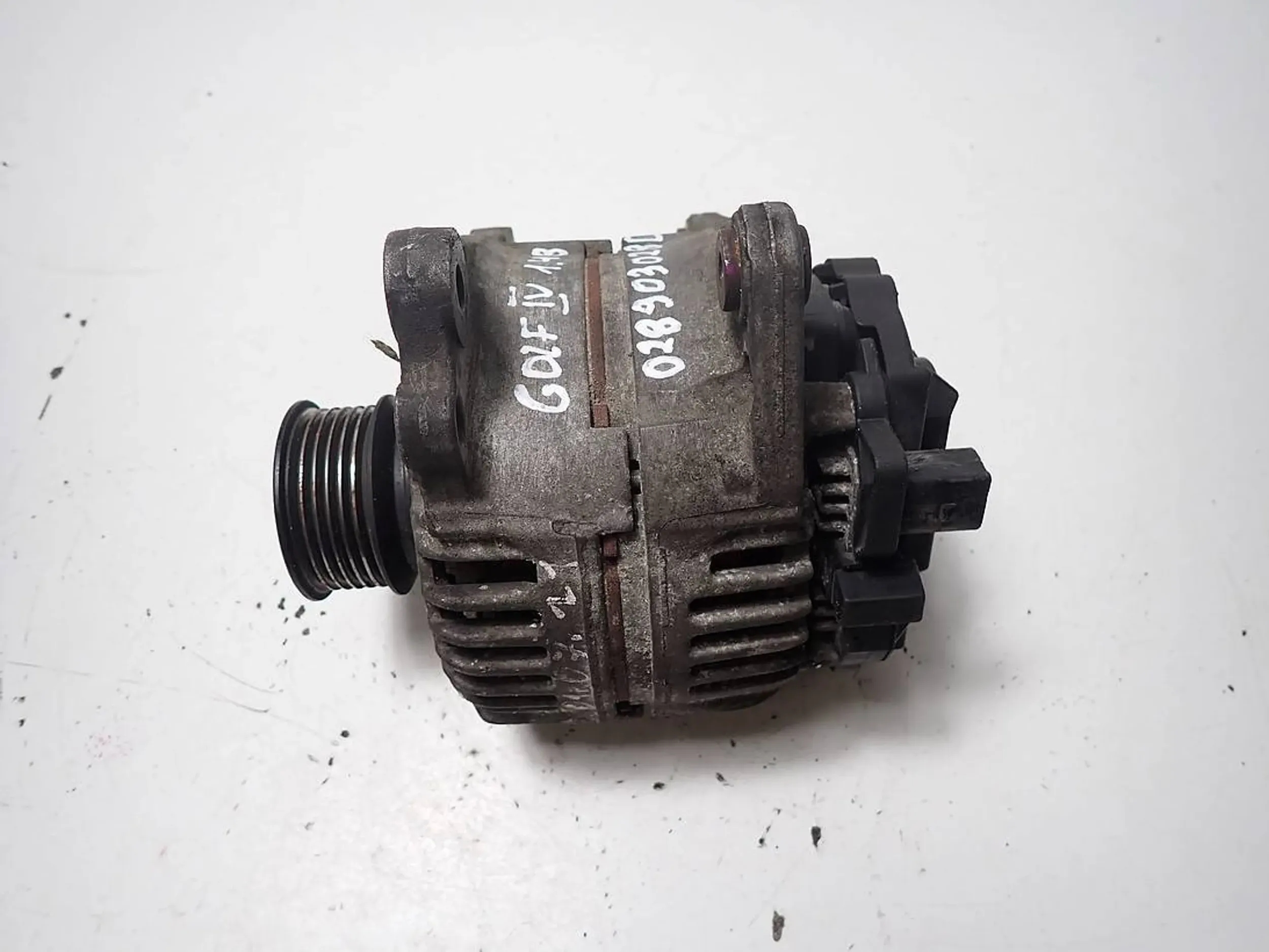 ALTERNATOR VW GOLF IV 1.4 028903028D Wersja Europejska