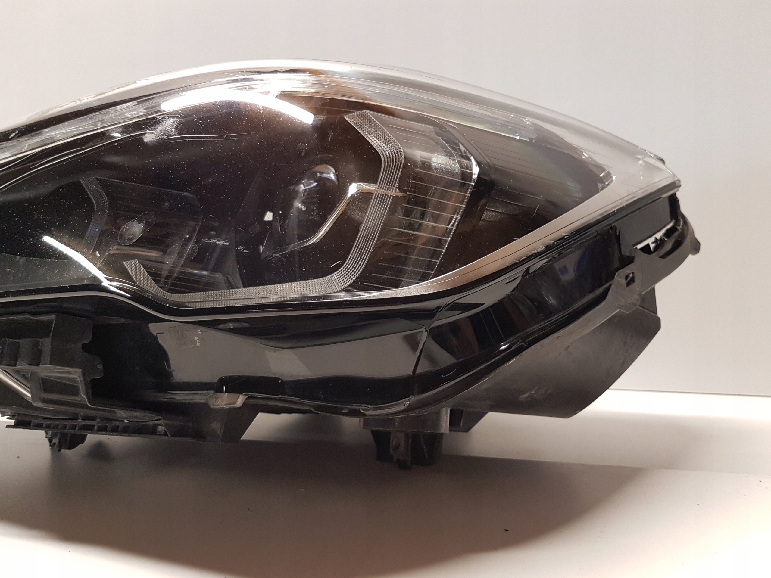 light front left BMW X1 F48 LCI FULL LED 5A01171