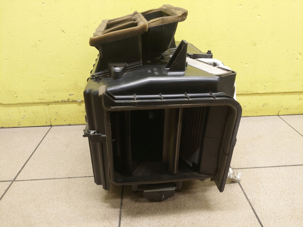 HYUNDAI SANTA FE 2.0 D heater