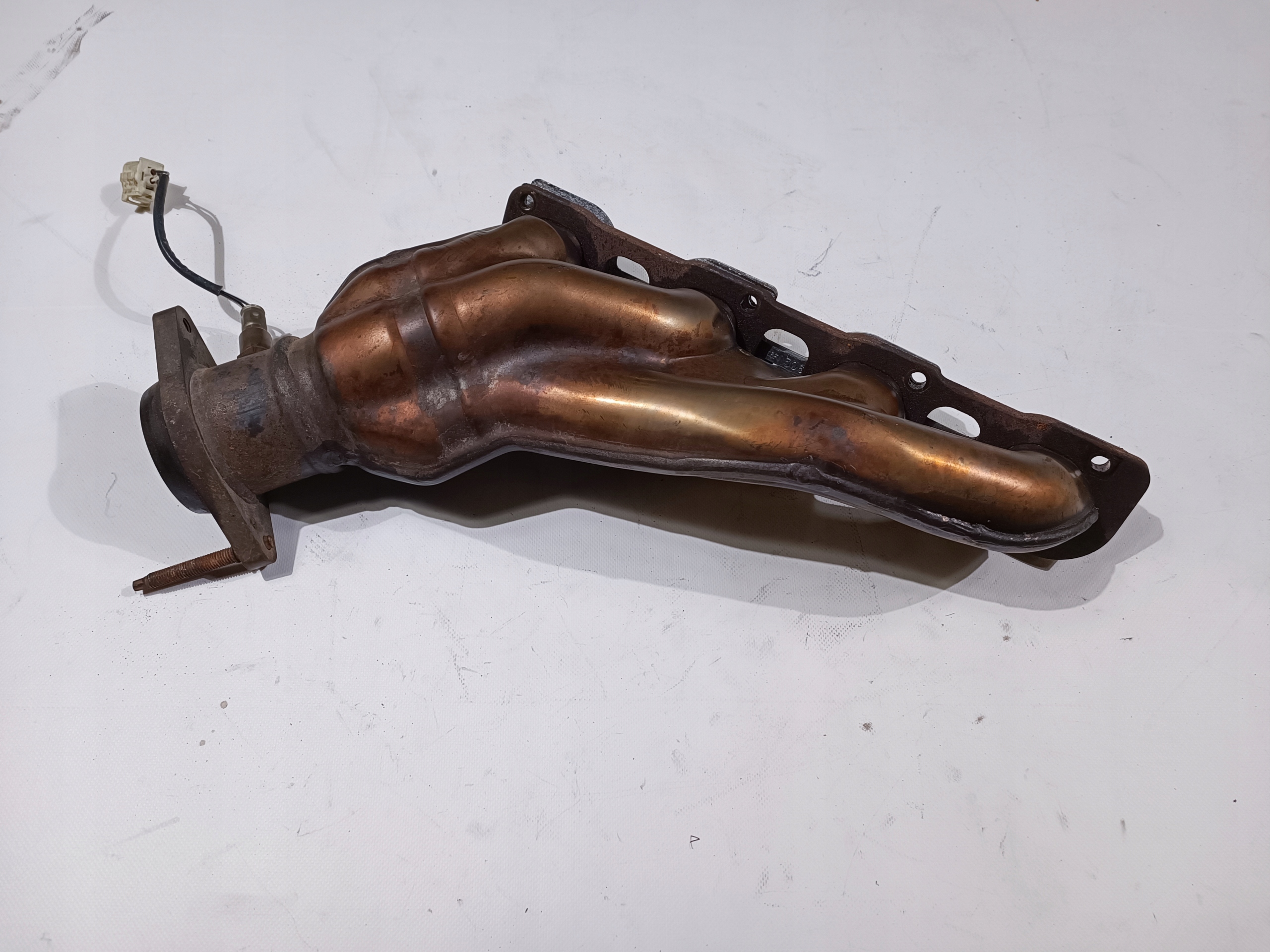 exhaust manifold right Dodge Charger Challenger 6.4 2015