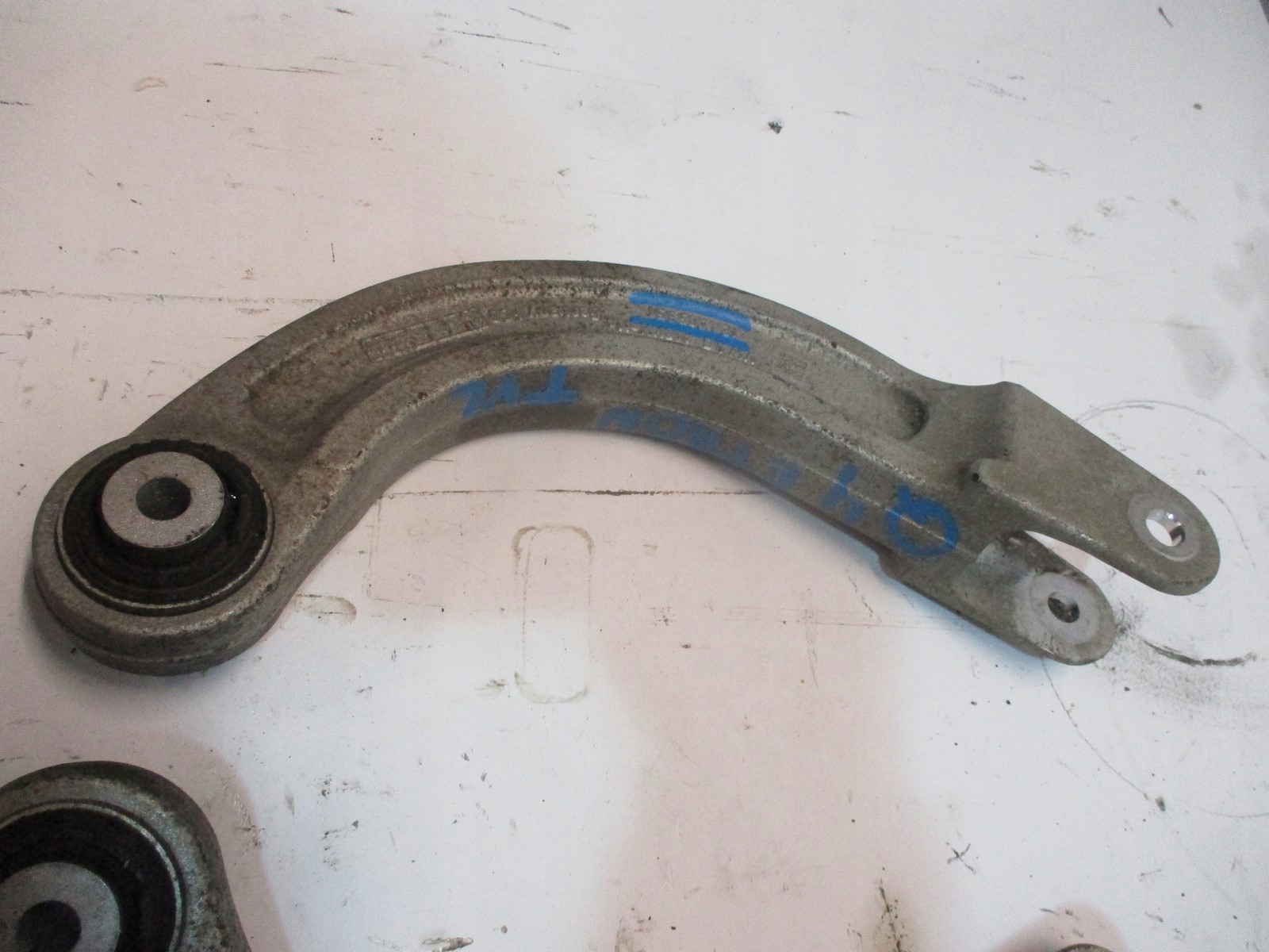 QUERLENKER QUERLENKER HECK HINTEN AUDI Q4 E-TRON