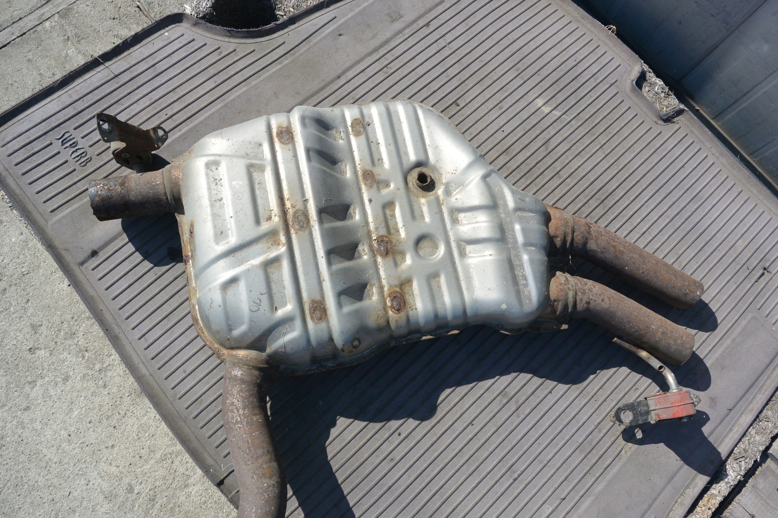 TLUMIK central exhaust pipe AUDI Q7 4L TOUAREG CAYENNE