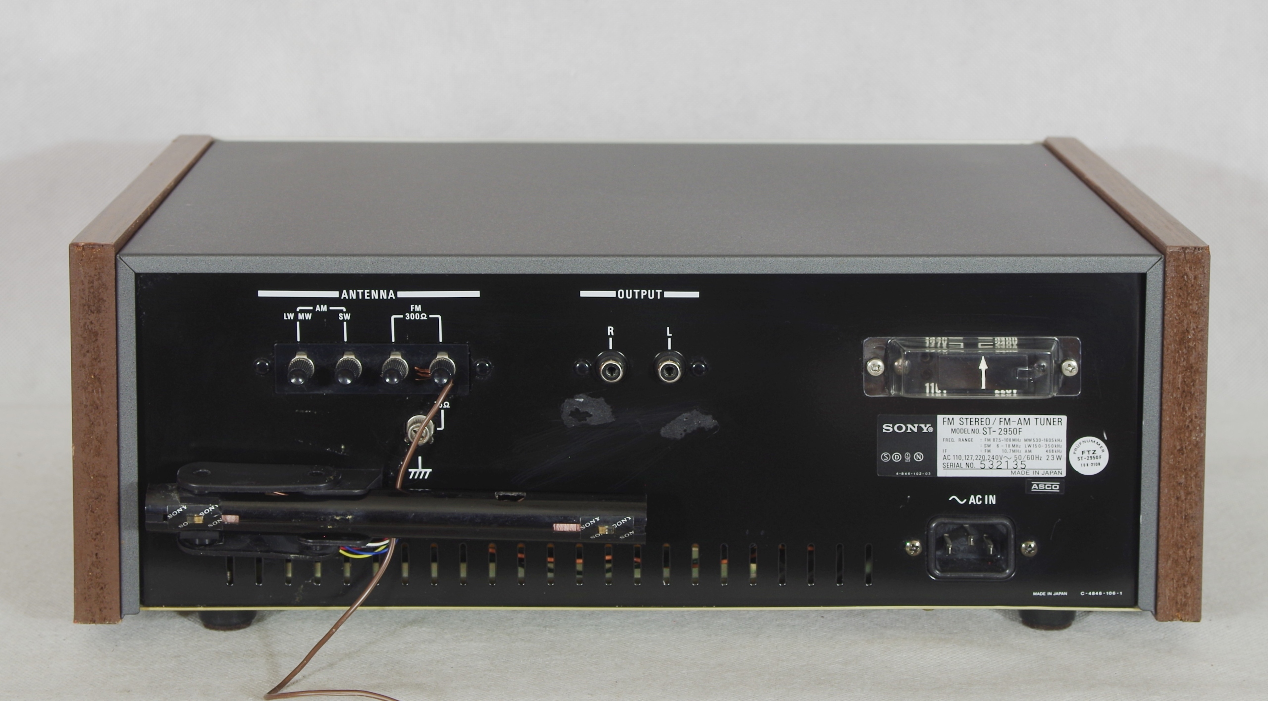 【.st】 Tuner radiowy analogowy Sony TUNER SONY ST-2950F srebrny