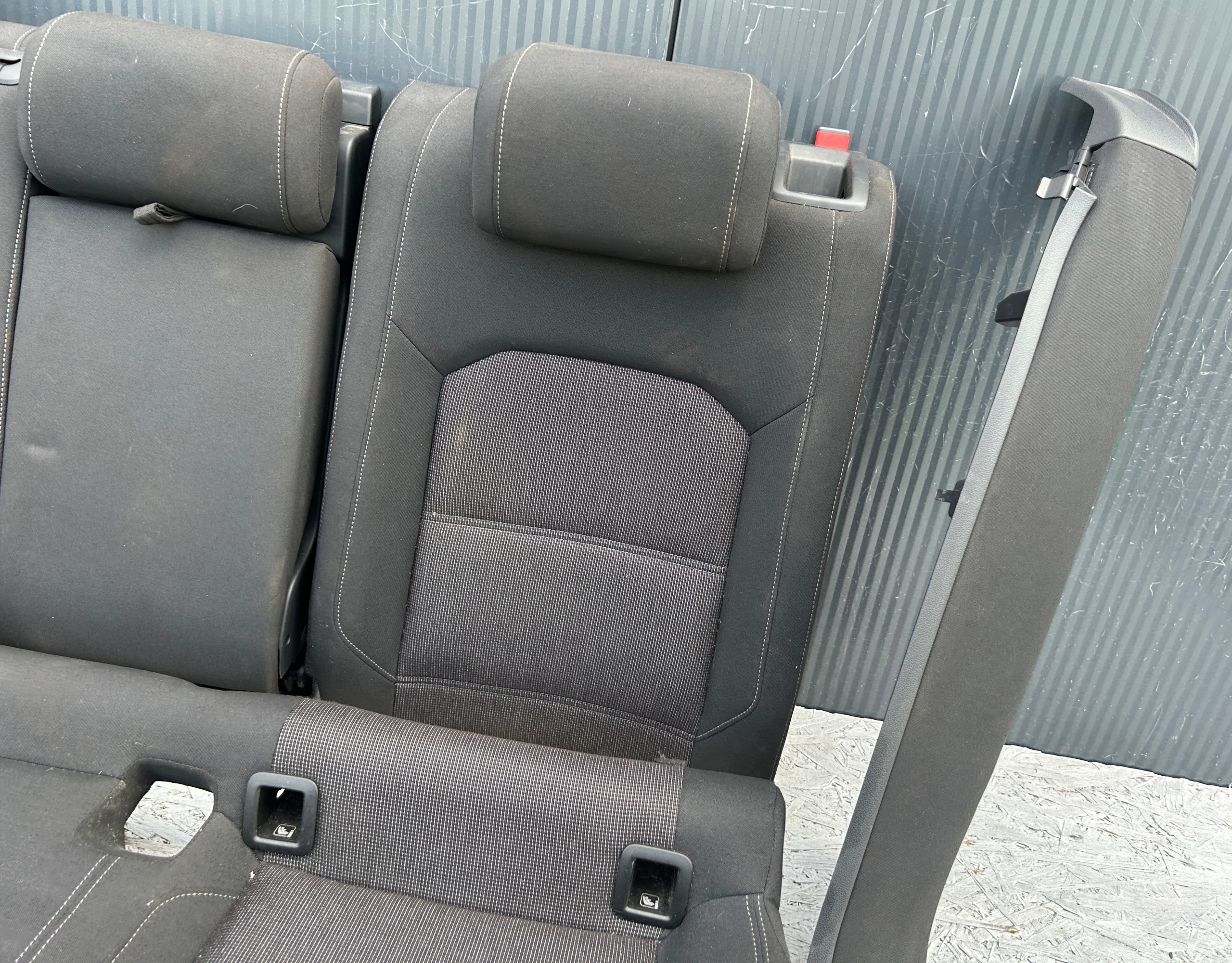 Sitz Sitz heck hinten VW PASSAT B8 KOMBI 14- COMFORTLINE