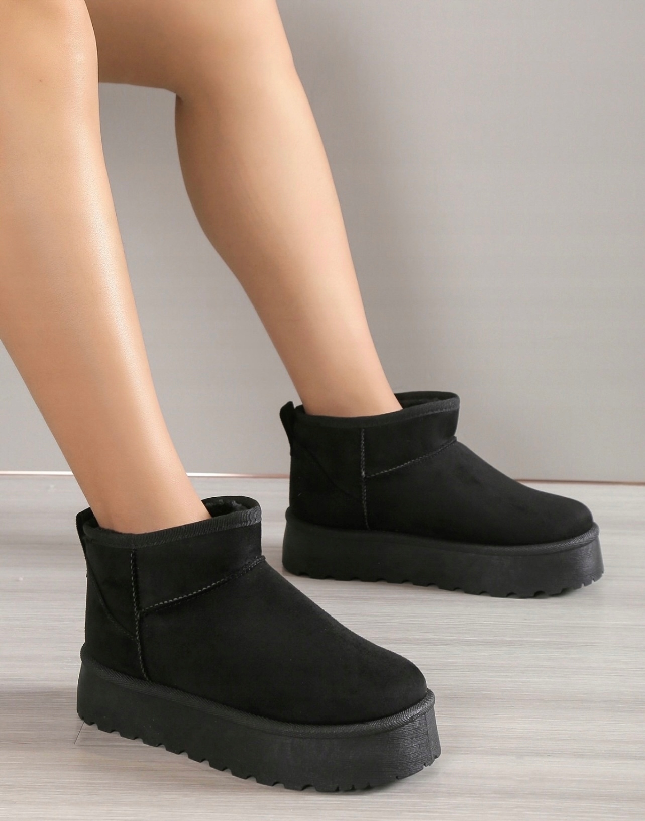 CZARNE ŚNIEGOWCE DAMSKIE NA PLATFORMIE EMU MUKLUKI R.41 Model śniegowce