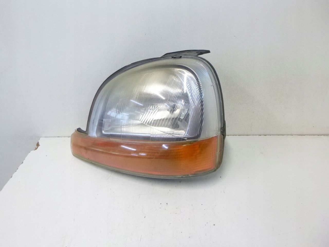 light front Renault Kangoo 1999r.