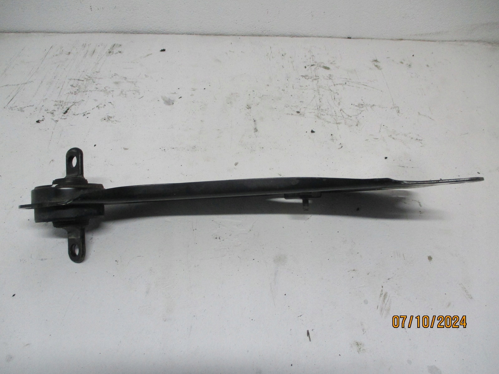 Querlenker heck hinten HYUNDAI KONA 55270K4000 links