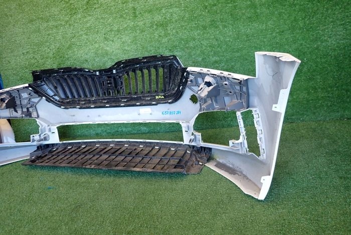 SKODA SCALA 19- front bumper front