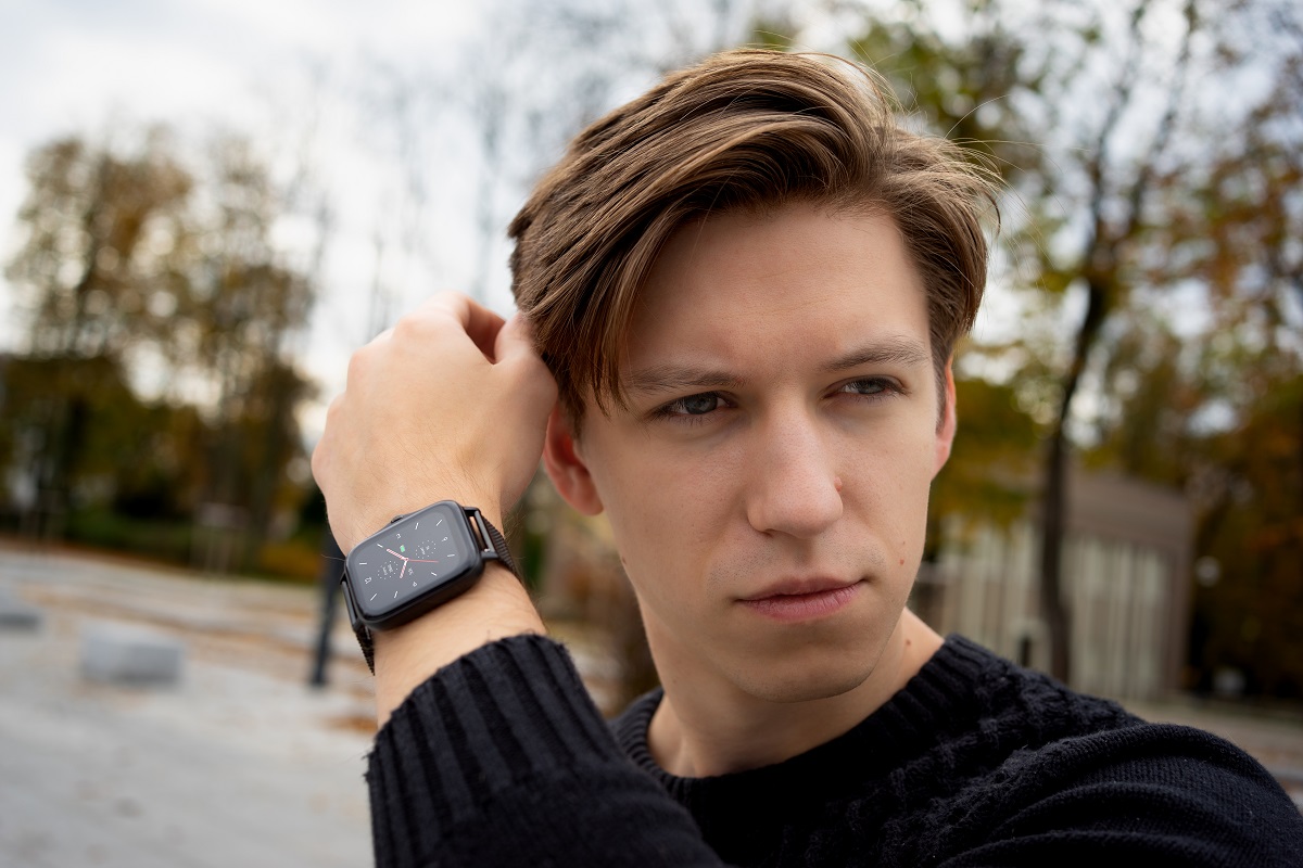 SMARTWATCH FW55 AURUM PRO CZARNY IP67 Full Touch Transmisja danych brak